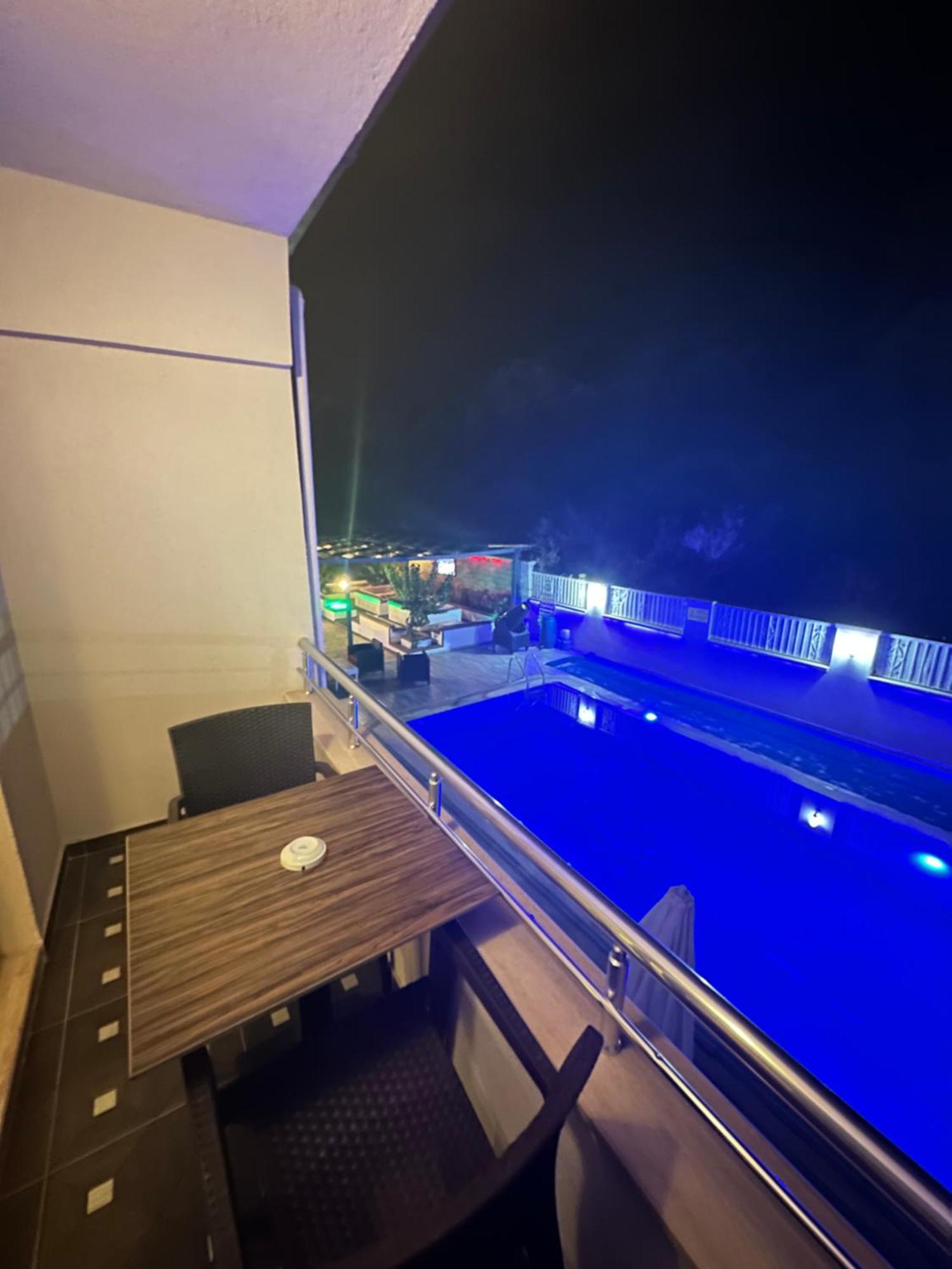 Street61 Apart Hotel Sarigerme Exterior foto
